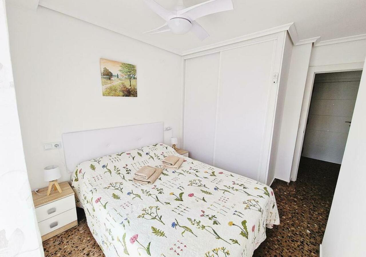 Carmen Apartments เบนิดอร์ม ภายนอก รูปภาพ